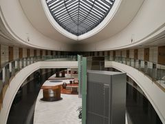 -上海滴水湖皇冠假日酒店