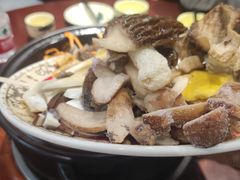-菌之家·专业纯野生菌火锅·特色炒菌
