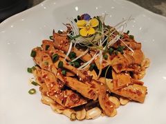 -有红鸡毛店·川菜(建设路店)