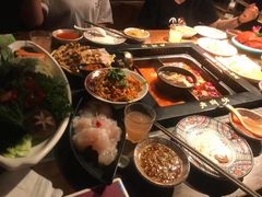-老牌坊云南鱼豆花火锅(哈西万达店)