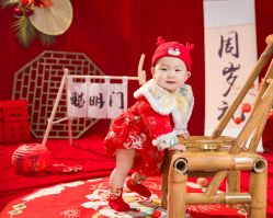 -唯一视觉婚纱摄影(石首店)