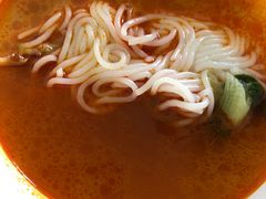 -丽丽三鲜螺蛳粉(田林路店)