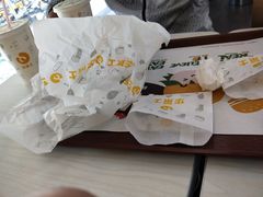 -华莱士·全鸡汉堡(艳粉店)