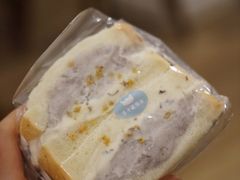 桂花乳清奶酪三明治-沁屋面包店(人民东路店)