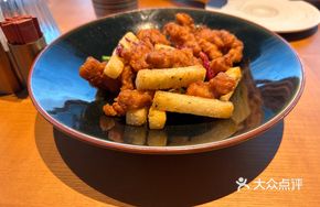 Glutinous Rice Cake with Salted Pork Ribs