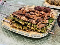 -乡村馕坑肉·烧烤·新疆菜·本地人更爱吃(阿勒泰首店)