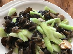 -地方名吃海鲜大馅蒸饺(北戴河店)
