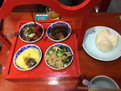 -窄巷子陕菜馆·地道陕西菜(粉巷店)