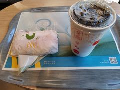 板烧鸡腿堡套餐-麦当劳(杭州西湖银泰百货店)