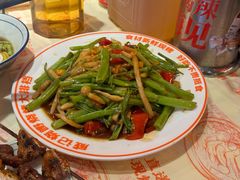 -威记烧嘢·南宁烧烤·超级生牛(绿地店)