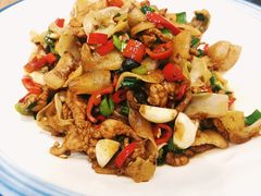 -有红鸡毛店·川菜(建设路店)