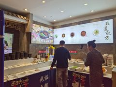 -沸炉重庆老火锅(军事博物馆店)