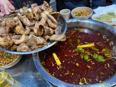 -肖肖酸萝卜鱼火锅(总店)