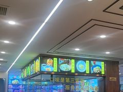 -亲回家吃饭餐厅(黄陂店)