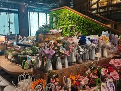 -半山书局(新世纪商城店)