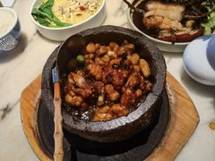 石锅杭椒牛蛙-桂满陇-西湖船宴(西单大悦城店)