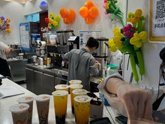 -CoCo都可(湖滨银泰店B区店)