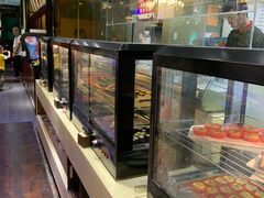 -阪尚皇·原切牛排·烤肉火锅自助(北京路店)