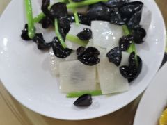 -吉莲利苑海鲜酒家(珠海拱北29年老字号店)