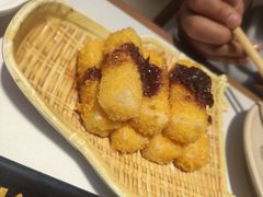 -老牌坊云南鱼豆花火锅(哈西万达店)