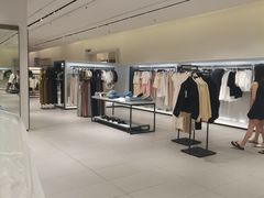 -ZARA(红谷滩万达店)