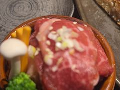 -山川小町·极番烧肉(新地假日广场店)