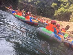 -安吉龙王山峡谷漂流
