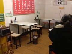 -烤鸭肉夹馍鸭汤店