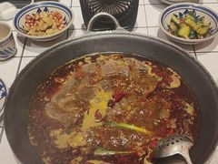 -旧街市鲜货老火锅(大光路店)