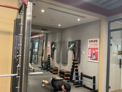 -VLines耀能运动Space&Flow(国贸店)