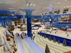 -长沙湘江冰雪世界