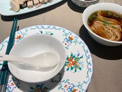 -小厨娘绣中淮扬(总统府大行宫店)