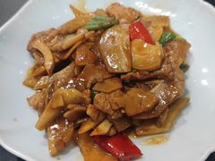 -箪食记(汉口路店)