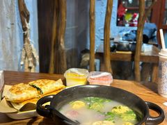 -地二手作鱼汤馄饨(上街里店)