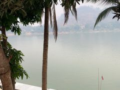 -乌托邦酒吧和餐厅