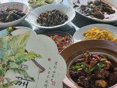 -七的湖·晚芳亭·阳澄湖农家菜·大闸蟹(莲花岛店)