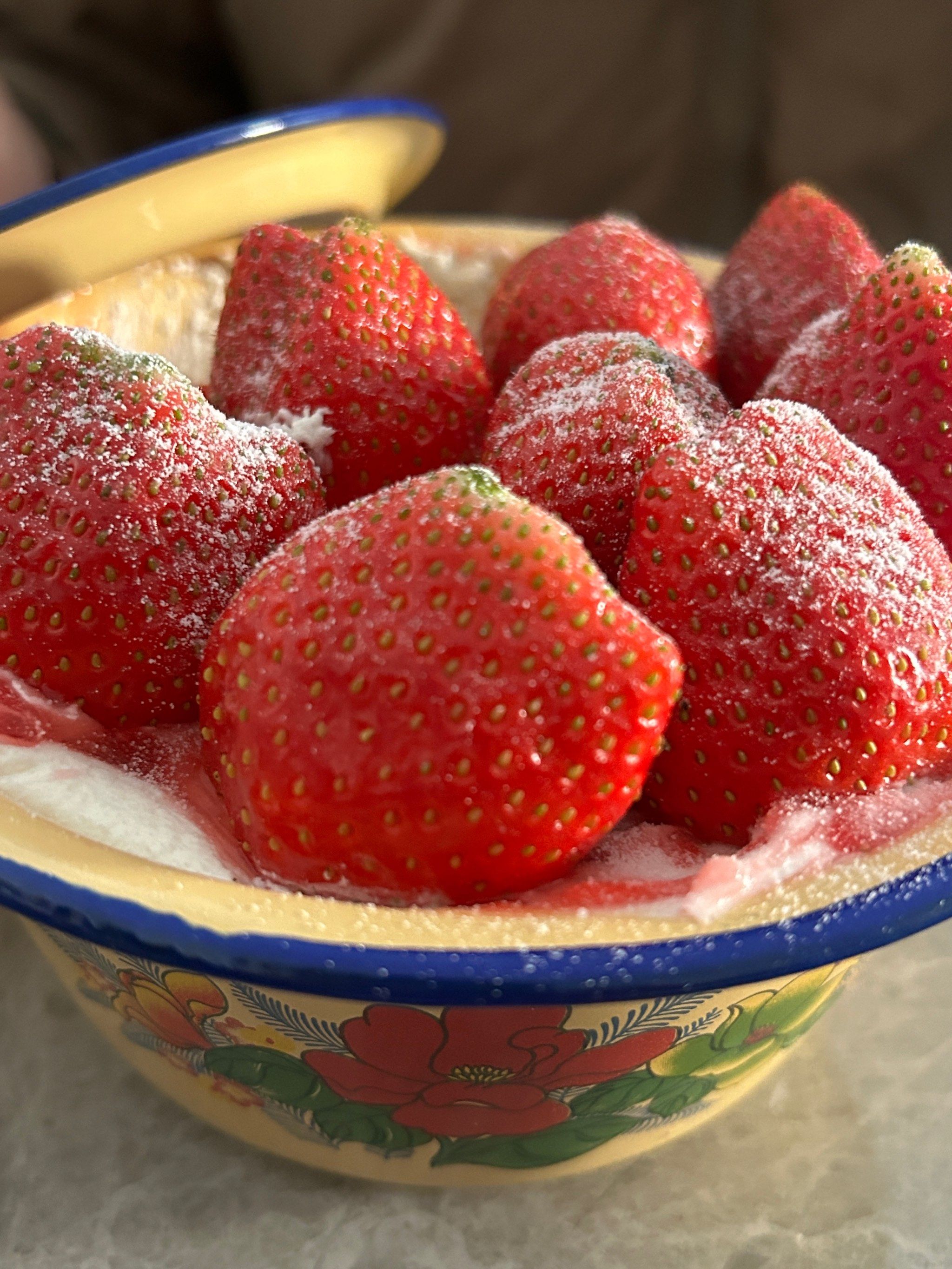 甜蜜抹茶草莓杯