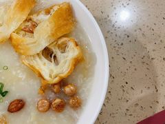 荔湾艇仔粥-点都德(春熙路群光广场店)