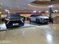 -蔚来空间(北京颐堤港店)