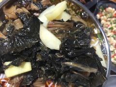 -舌尖上的石棉何雨露烧烤