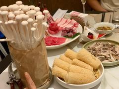 -斯普汇生蚝牛排馆(中骏世界城店)