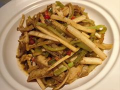 -楚山晓·湖北菜(武汉光谷K11店)