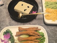 -德天肥牛海鲜火锅(城西银泰店)