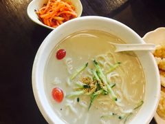 -服务大楼冷面(延大店)