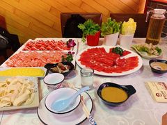 -羊家胡同·龙虾烧烤火锅(龙汇路店)