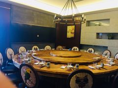 -琥珀老六龙虾(四里河店)