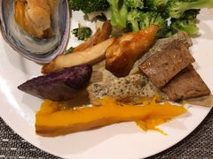-天伦松鹤大饭店·欣妮咖啡