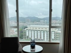 -汕尾巴黎半岛酒店