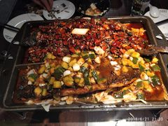 -江边城外烤全鱼(方庄时代购物中心店)