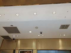 -花花卷卷·鲜食蛋糕(静安久光百货店)